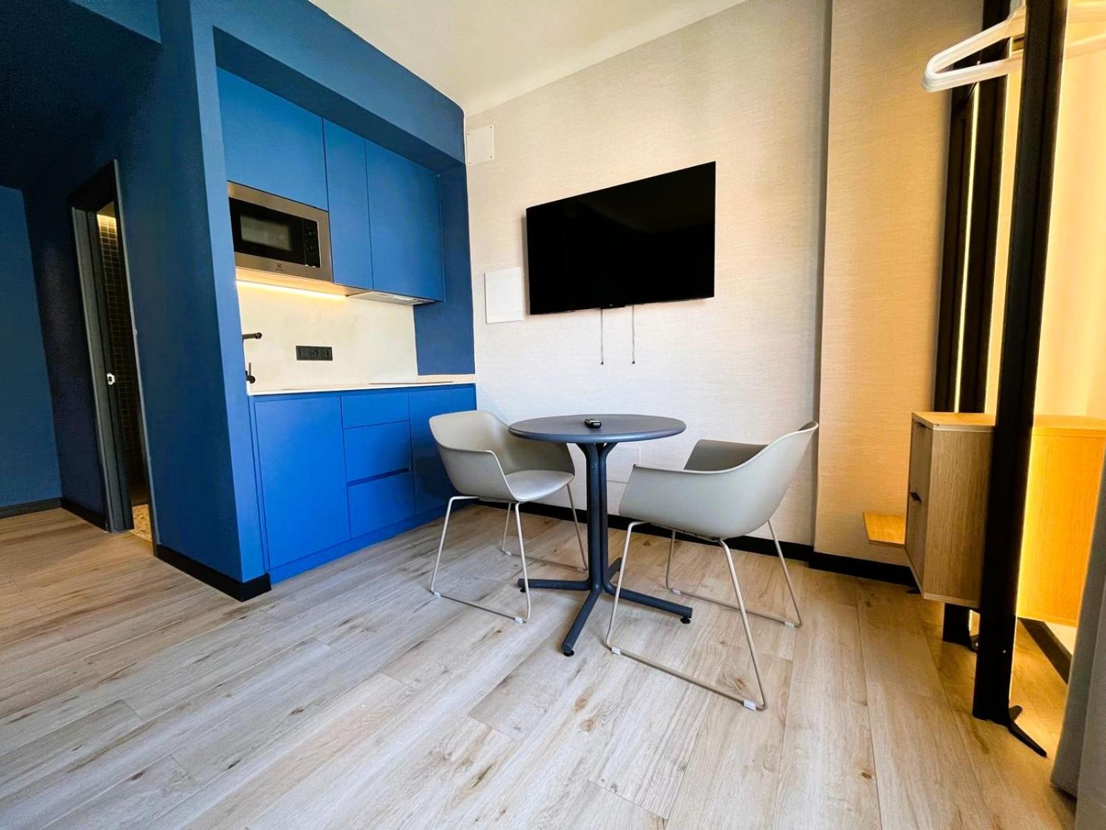 Standard Studio